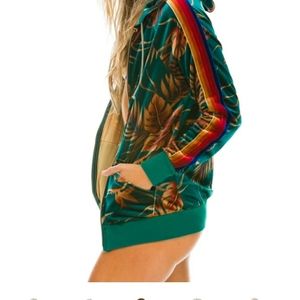 Aviator nation sweater